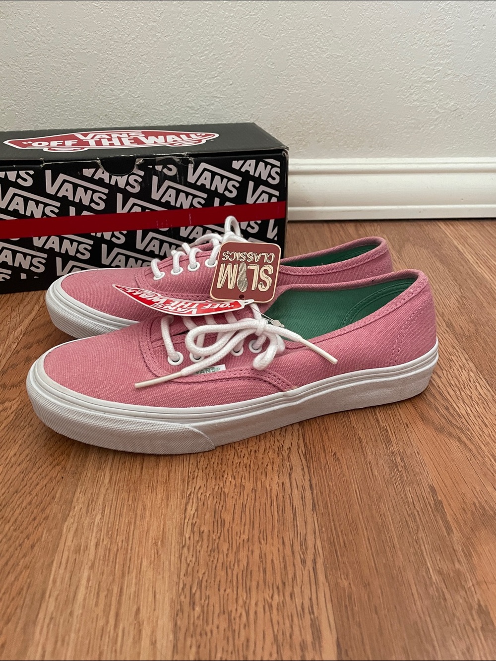 NIB Vans Authentic Slim Canvas Sneakers in Chateau Rose